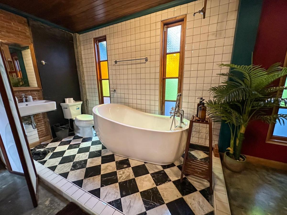 T-House Bkk 2Floors Near Bts With Swimming Pool And Free Wifi Hotel Bangkok Buitenkant foto
