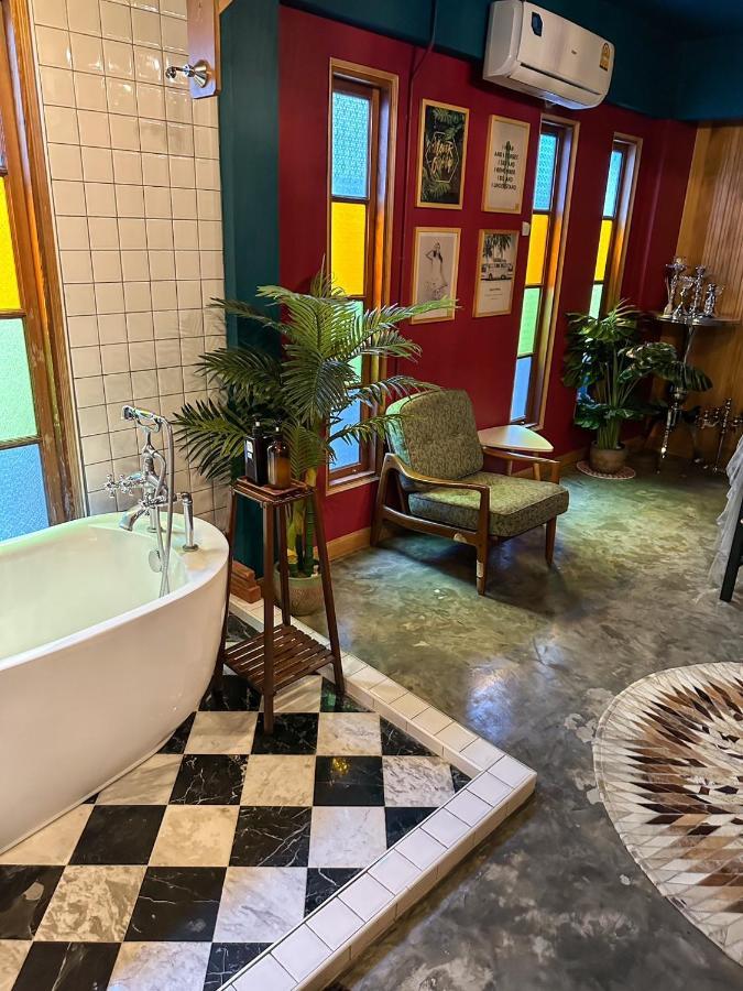 T-House Bkk 2Floors Near Bts With Swimming Pool And Free Wifi Hotel Bangkok Buitenkant foto
