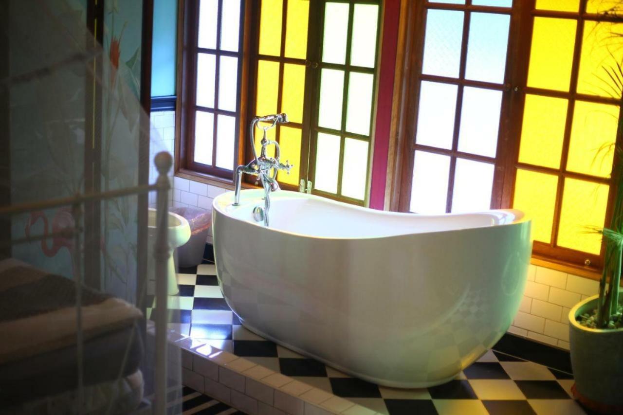 T-House Bkk 2Floors Near Bts With Swimming Pool And Free Wifi Hotel Bangkok Buitenkant foto