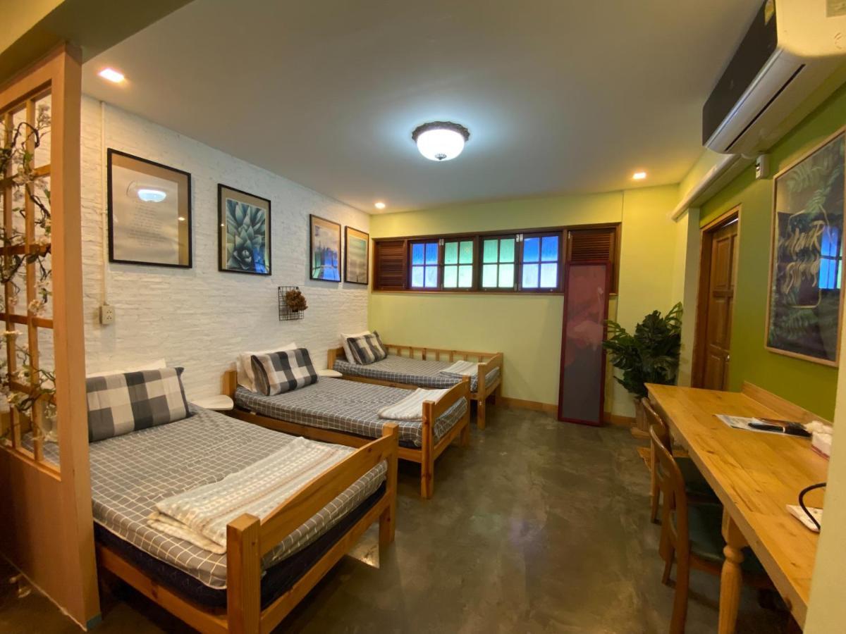 T-House Bkk 2Floors Near Bts With Swimming Pool And Free Wifi Hotel Bangkok Buitenkant foto